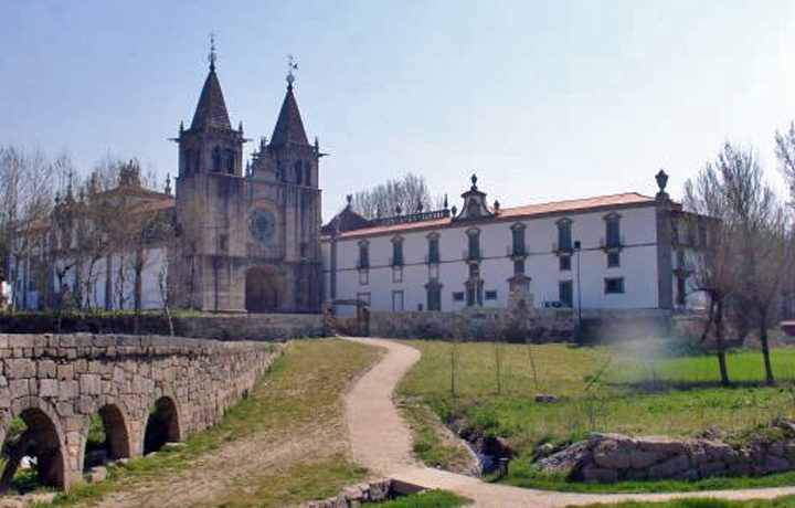 Mosteiro de Santa Maria de Pombeiro_pombeiro_1_74177727054f58e2a51f0e